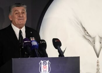 Beşiktaş, Tüpraş ile 3 sezonluk sponsorluk anlaşması imzaladı