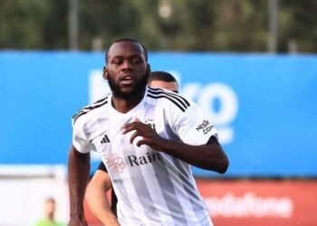 Beşiktaş’ta ayrılık kararı! O ismin bileti kesildi