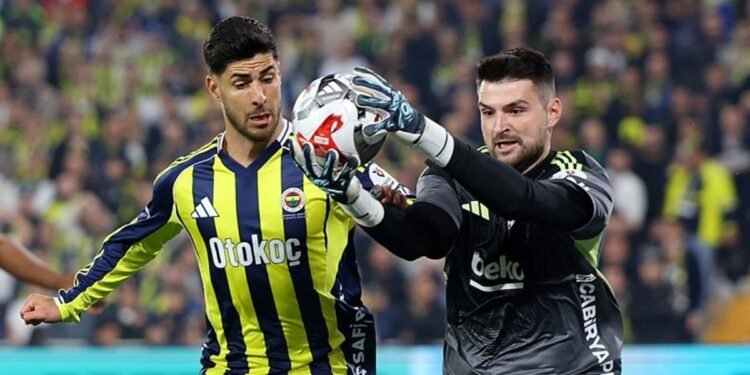 Beşiktaş’ta Ersin Destanoğlu’ndan yine kritik bir kurtarış!