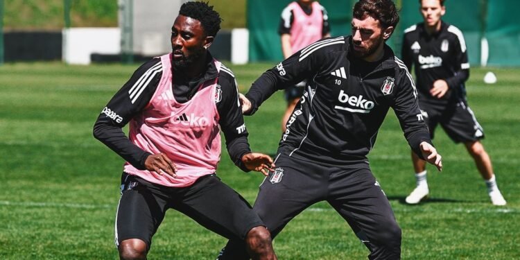 Beşiktaş’ta Mısırlı.com.tr Fatih Karagümrük mesaisi başladı!