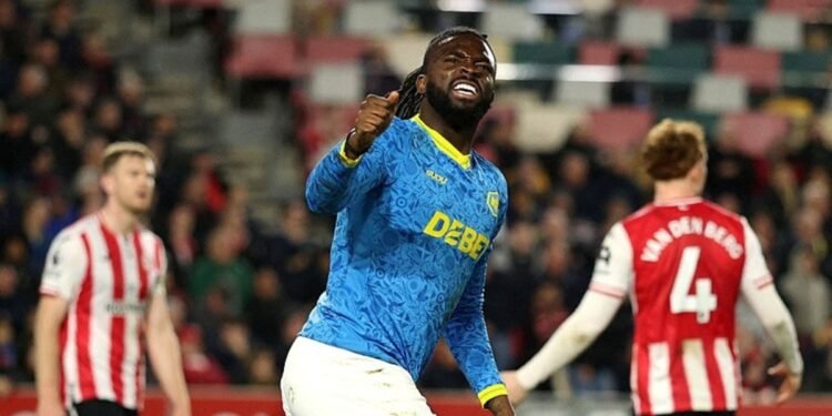 Beşiktaş’tan Nijeryalı golcü hamlesi! Transferde Amokachi detayı