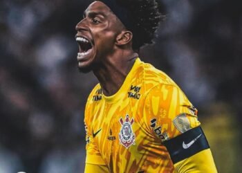 Beşiktaş’tan Sambacı eldivene rekor transfer teklifi!