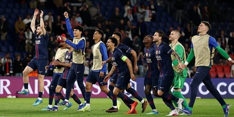 Beşiktaş’tan savunmaya dev hamle! Paris Saint-Germain’den gelecek