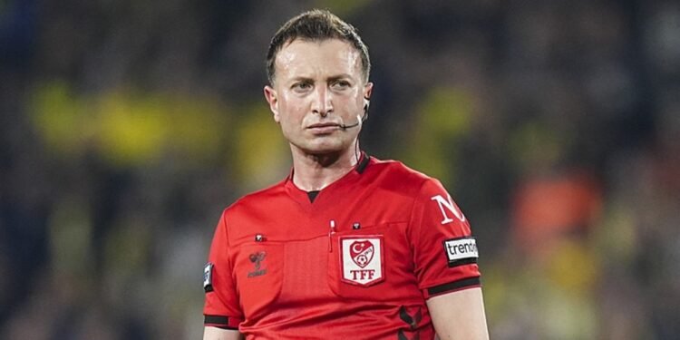 Eski hakemler değerlendirdi! Fenerbahçe’nin penaltısında karar doğru mu?