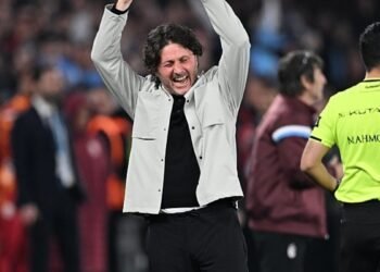 Fatih Tekke’den Galatasaray zaferi sonrası soyunma odası konumşası!