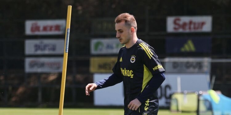 Fenerbahçe, Başakşehir maçı hazırlıklarını sürdürdü!