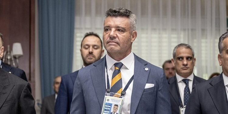 Fenerbahçe Başkanı Sadettin Saran: Bu ligde adalet herkes için eşit mi?