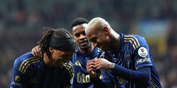 FENERBAHÇE HABERLERİ – Anderson Talisca için flaş transfer iddiası!