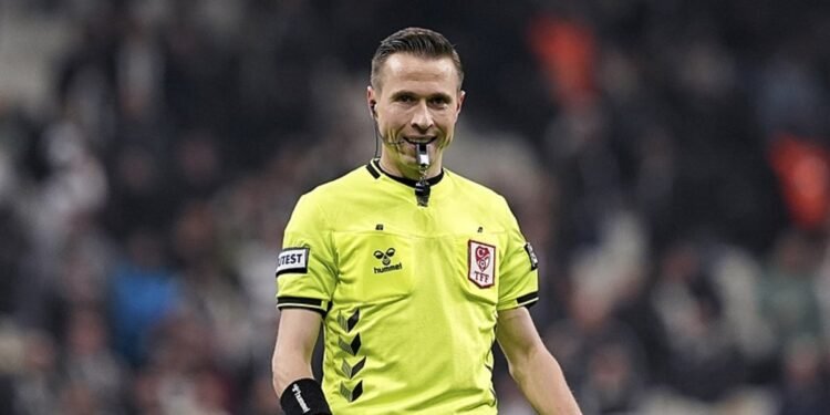 Fenerbahçe penaltı bekledi!