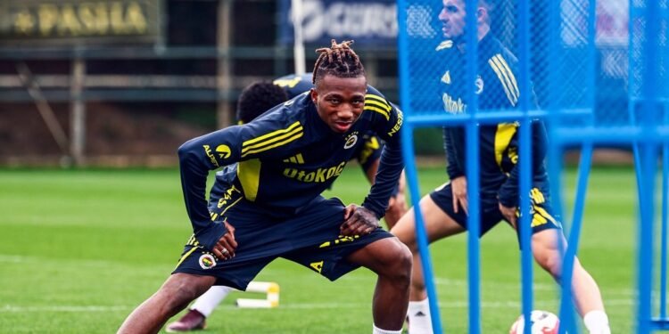 Fenerbahçe, Zecorner Kayserispor maçının hazırlıklarını sürdürdü