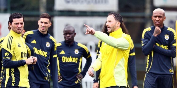 Fenerbahçe, Zecorner Kayserispor maçının hazırlıklarını sürdürdü!