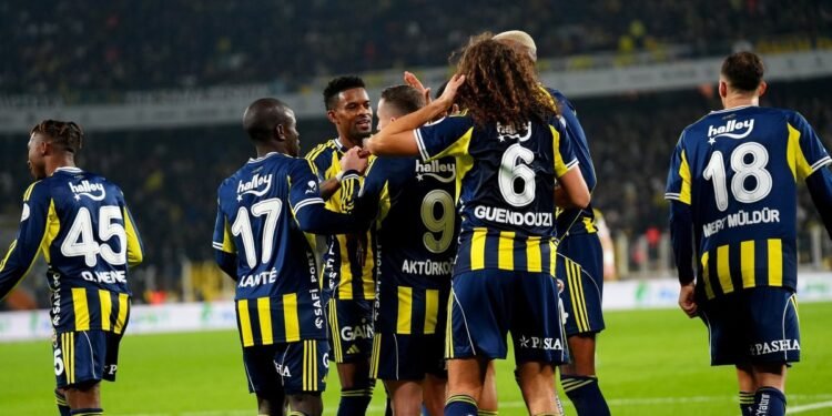 Fenerbahçe’de Beşiktaş maçı öncesi dikkat çeken 10 madde!