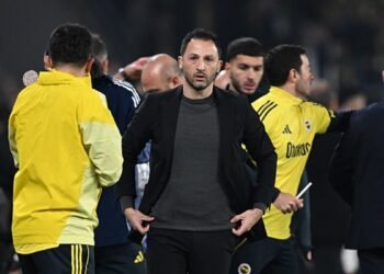 Fenerbahçe’de büyük tehlike! Tedesco derbi öncesi alarm verdi