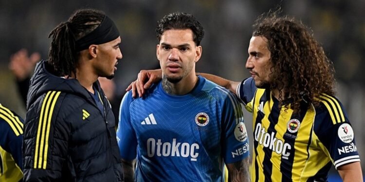 Fenerbahçe’de Ederson için gündeme oturan iddia!