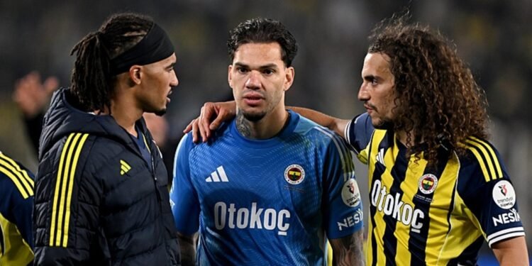 Fenerbahçe’de flaş Ederson gelişmesi! Sözleşmesindeki o madde ortaya çıktı