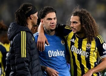 Fenerbahçe’de flaş gelişme! Ederson’un talibi…