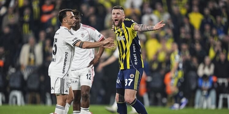 Fenerbahçe’de Skriniar ve İsmail Yüksek gelişmesi! Çaykur Rizespor’a karşı…