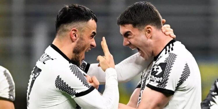 Fenerbahçe’den çifte transfer operasyon! Rota Juventus’un yıldızları