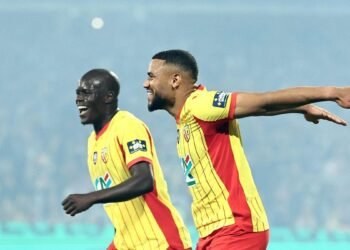 Fenerbahçe’den savunmaya flaş hamle! Geçmişte de gündeme gelmişti