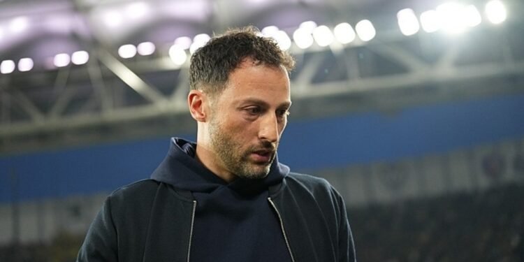 Fenerbahçe’den Tedesco için KAP açıklaması!