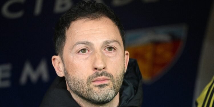 Fenerbahçe’nin 2 yıldız için transfer girişimleri sürüyor!