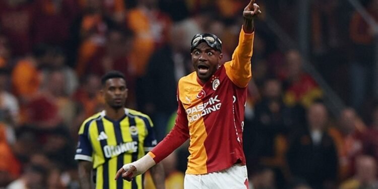 Galatasaray bir kez daha penaltı bekledi! İşte o pozisyon