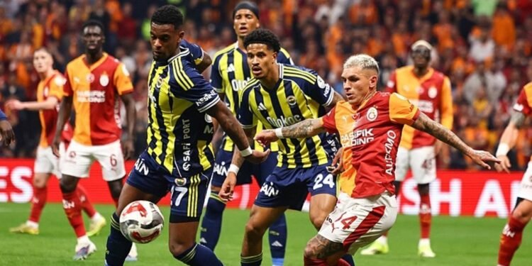 Galatasaray-Fenerbahçe derbisi yurt dışında gündem oldu!