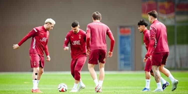 Galatasaray, Göztepe maçının hazırlıklarını tamamladı!