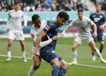 Galatasaray ile anılıyordu! Ozan Kabak imzayı atıyor