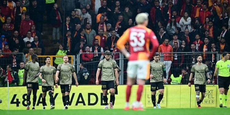 Galatasaray Kocaelispor ile sahasında berabere kaldı: İşte maçın özeti