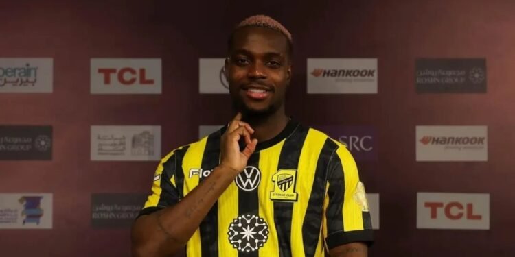 Galatasaray’a bir Nijeryalı golcü daha! 19’luk yıldız Aslan olacak