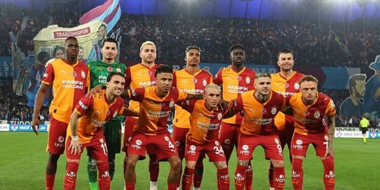 Galatasaray’da Abdülkerim Bardakcı maç sonu kırmızı kart gördü!