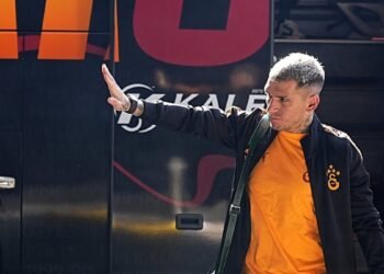 Galatasaray’da Lucas Torreira’nın hayallerini yıkan gelişme!