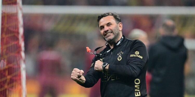Galatasaray’da Okan Buruk gelişmesi! Bizzat açıkladı