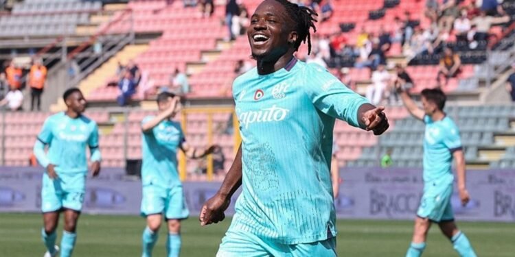 Galatasaray’dan Jonathan Rowe harekatı! O ismin yerine gelecek