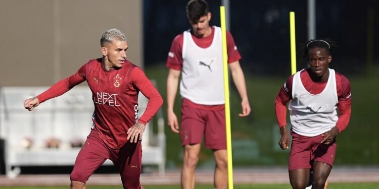 Galatasaray’ın Samsunspor mesaisi başladı