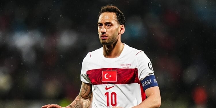 Hakan Çalhanoğlu’ndan Galatasaray’ı üzen haber!