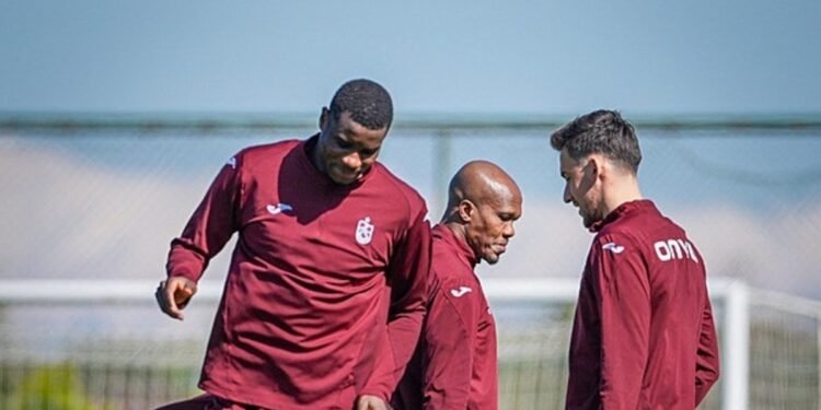 İsabetli pasta Fırtına