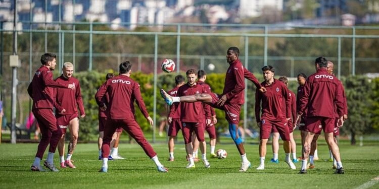 İstanbul takımlarından topladı