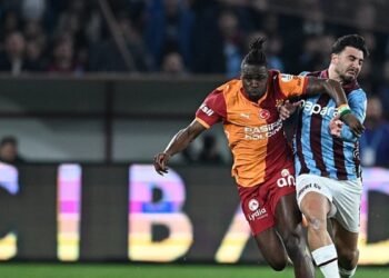 Ozan ‘Tufan’ kopardı, mest etti