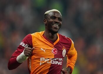 Premier Lig devinden Osimhen’e derbide yakın takip! Dursun Özbek ile görüştüler