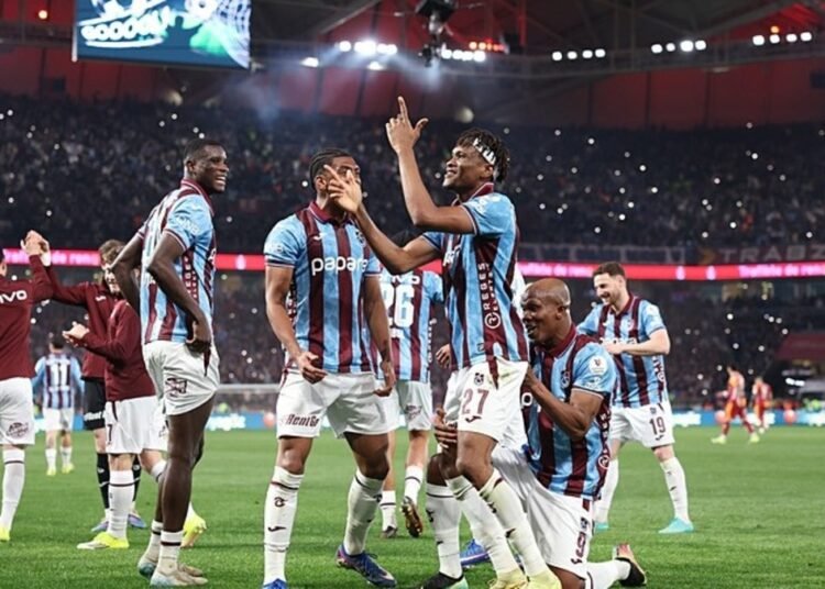 Şampiyonluk kenetlenmesi