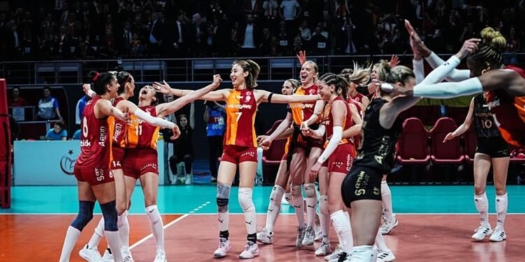 Şampiyonluk sonrası Galatasaray’dan rakiplerine gönderme!