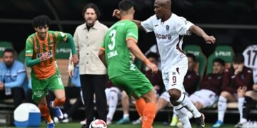 Spor yazarları Corendon Alanyaspor-Trabzonspor maçını değerlendirdi: Bu ayıp da onlara yeter!