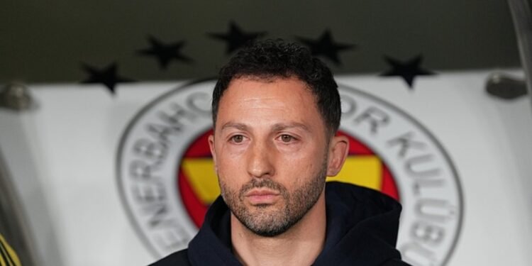 Tedesco’dan derbi öncesi takıma uyarı! “G.Saray maçında…”
