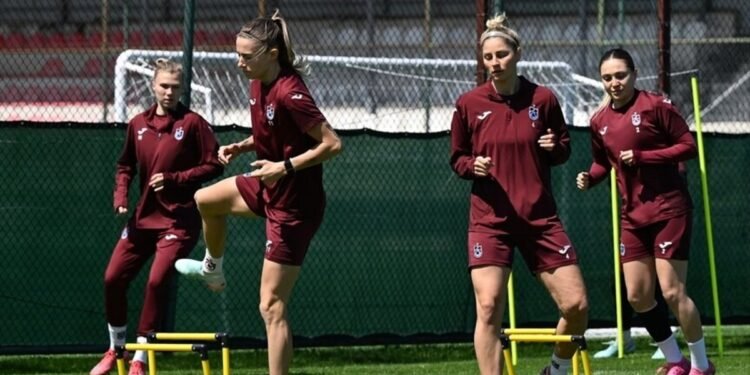 Trabzonspor Kadın Futbol Takımı, 5 yılın en başarılı performansını bu sezon sergiledi!