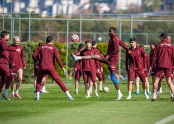 Trabzonspor’da RAMS Başakşehir maçı hazırlıkları sürüyor
