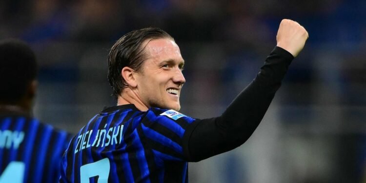 Trabzonspor’da rota Piotr Zielinski!