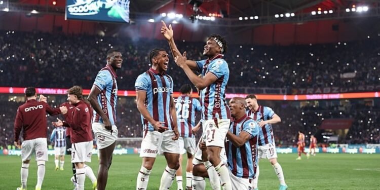 Trabzonspor’dan maç sonu Galatasaray’a gönderme!