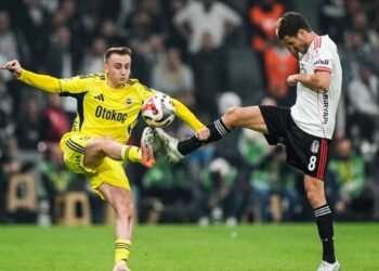Usta yazarlardan Fenerbahçe-Beşiktaş derbisi tahminleri!